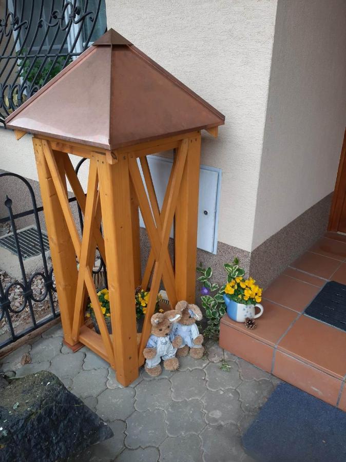 Apartmany Pod Hradem Holstejn Luaran gambar